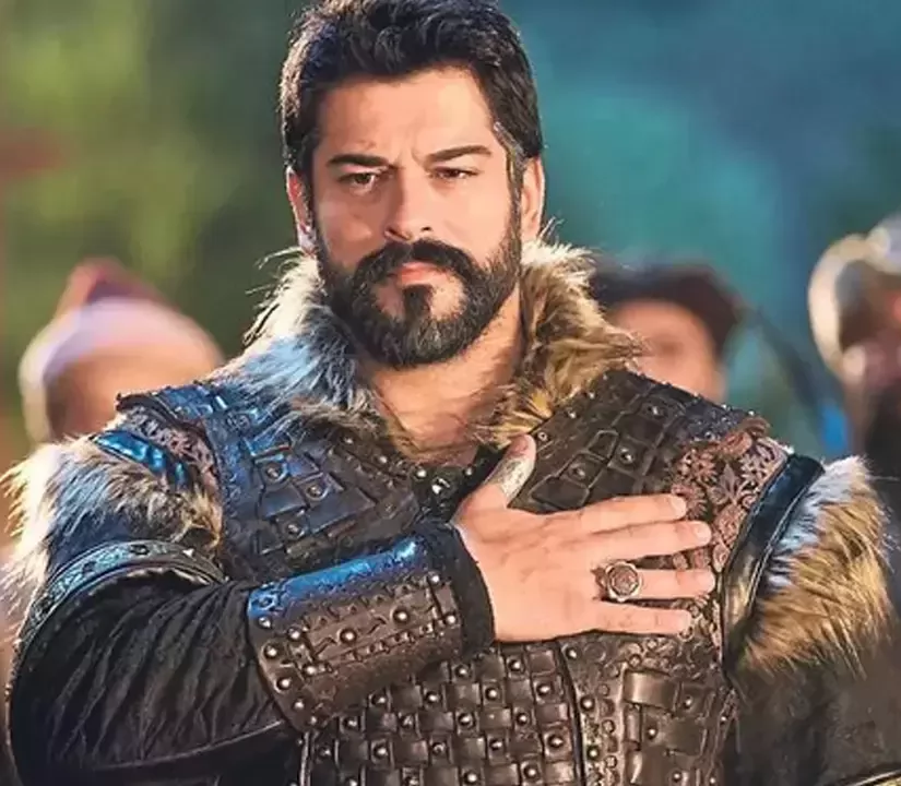 Burak Özçivit
